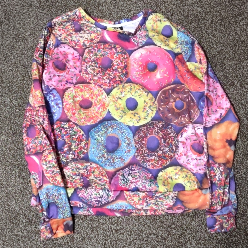 Colorful sprinkle donut print sweater size medium